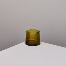 AMBER LOW JUG